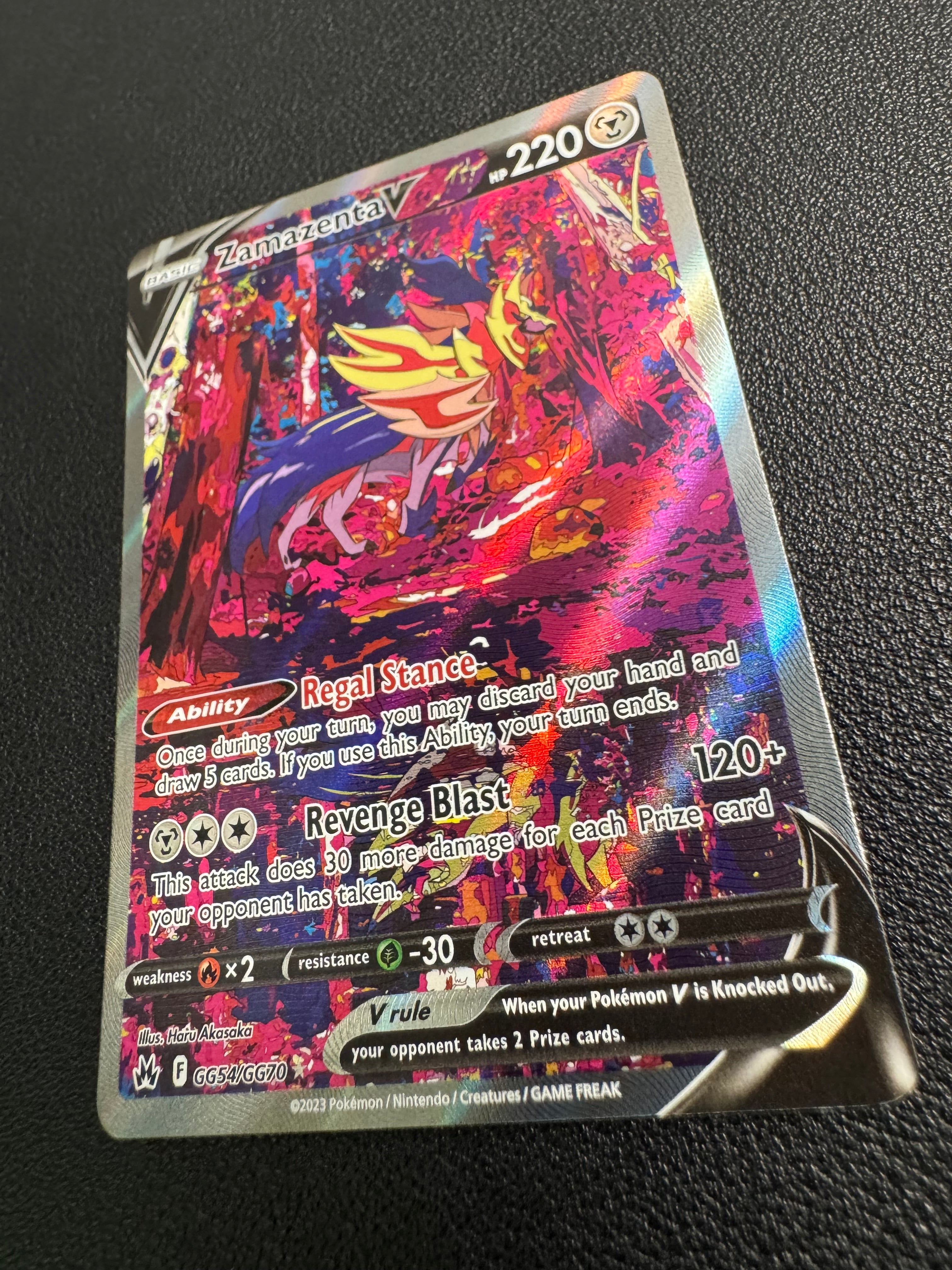 Zamazenta V (Ultra Rare) GG54/GG70 Crown Zenith: Galarian Gallery Pokémon TCG