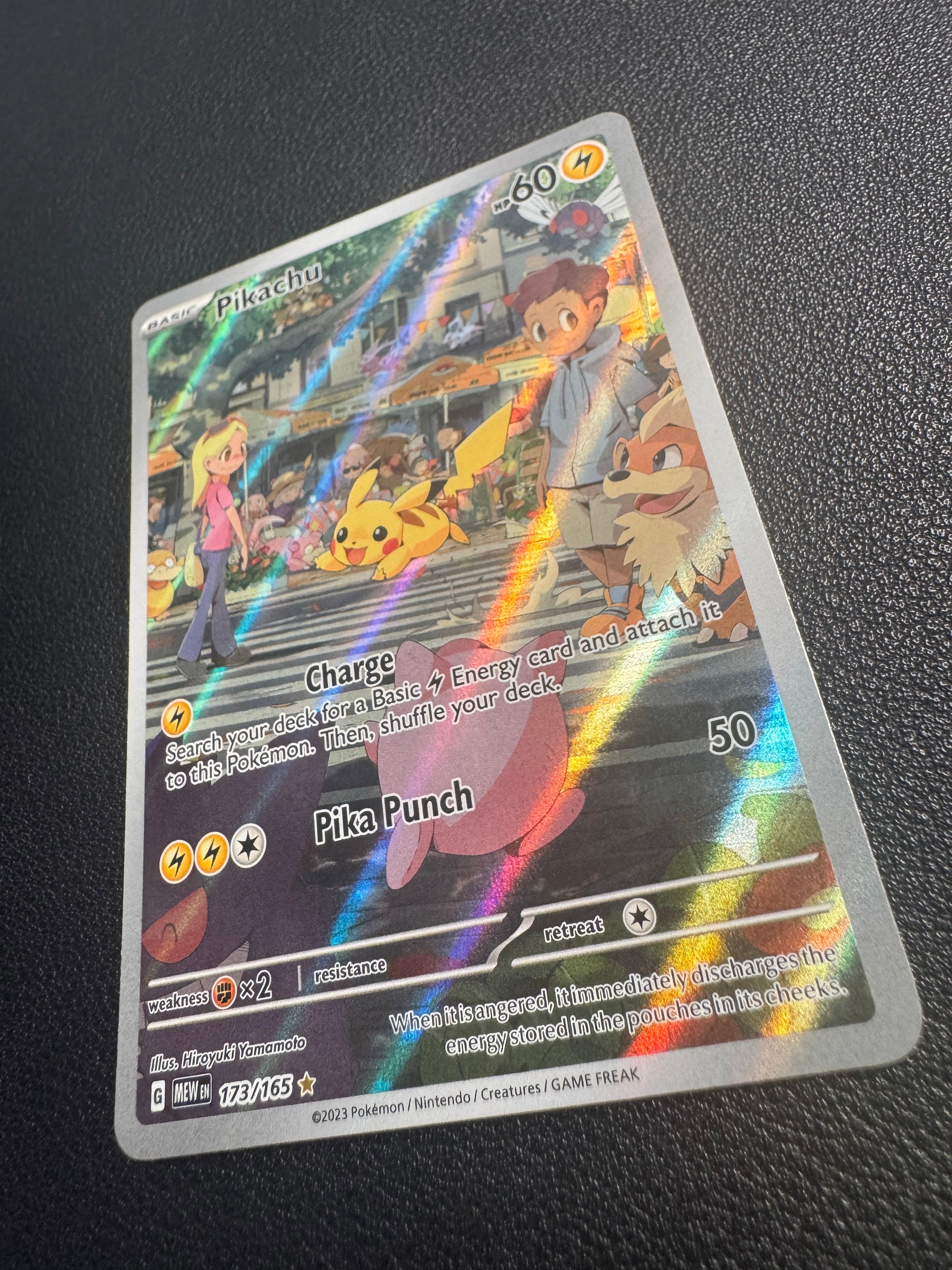 Pikachu (Illustration Rare) 173/165 Scarlet & Violet 151 Pokémon TCG