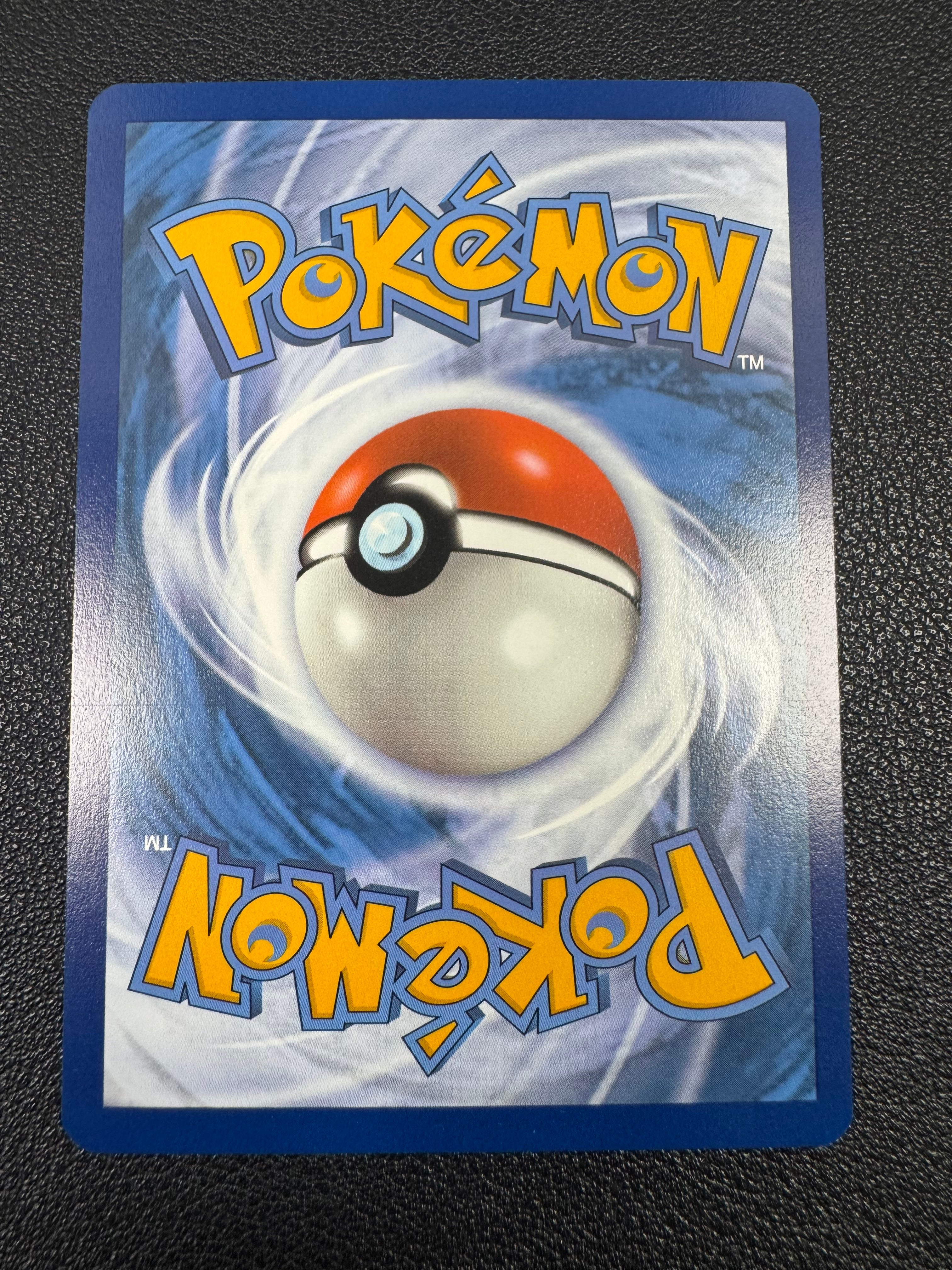 Pikachu (Ultra Rare) GG30/GG70 Crown Zenith: Galarian Gallery Pokémon TCG
