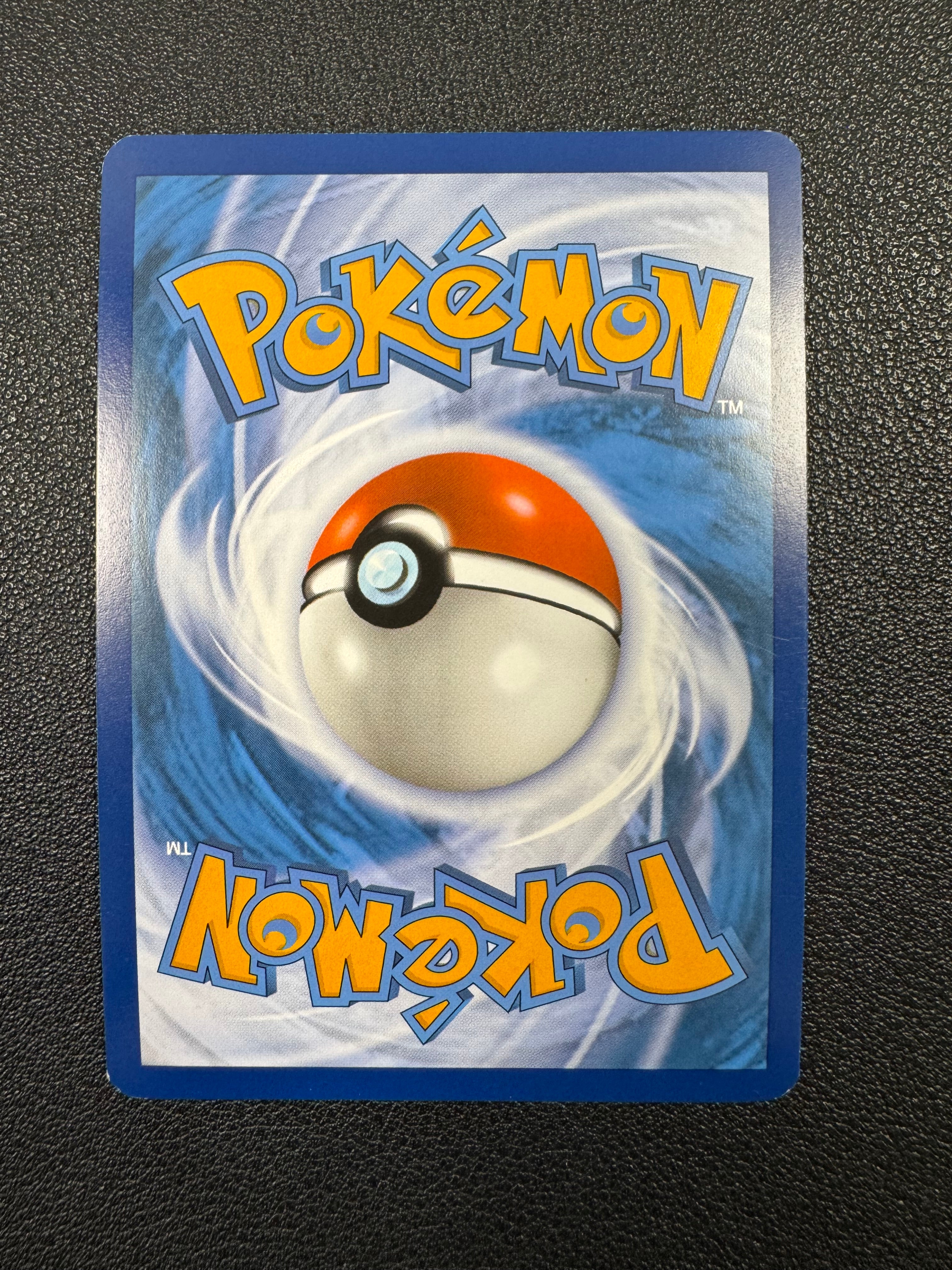 Pidgey (Illustration Rare) 207/197 Obsidian Flames Pokémon TCG
